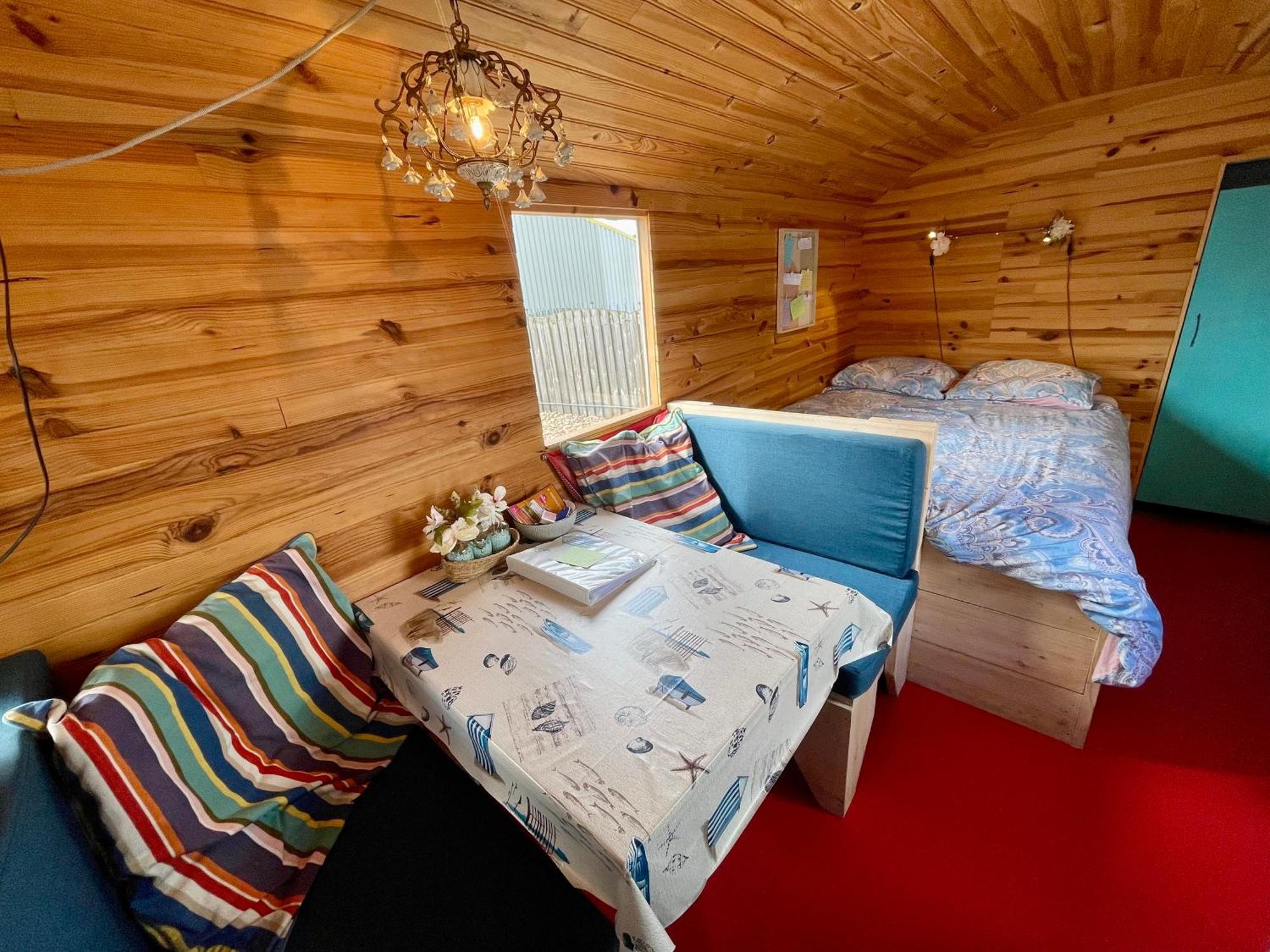 Hotel Island Sleeping Aalsmeer Esterno foto